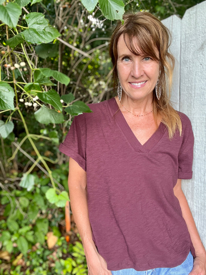 Slub Knit V-Neck Top - Maroon