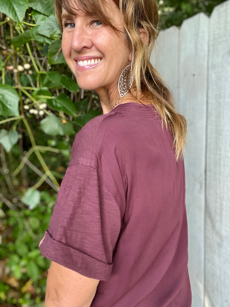 Slub Knit V-Neck Top - Maroon