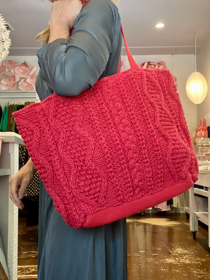 Cable Knit Tote - Red