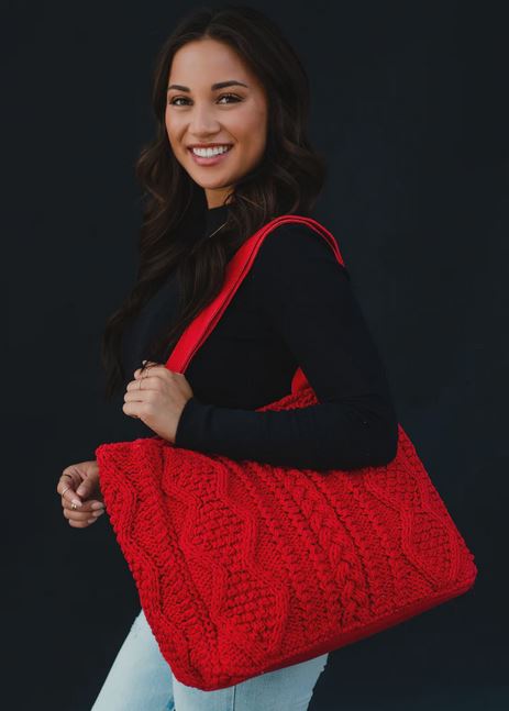 Cable Knit Tote - Red